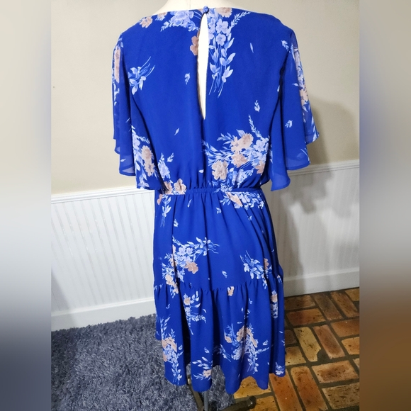 Torrid Floral Dress 1X - Picture 3 of 4